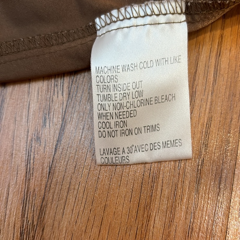 Jamie Sadock, casual active wear solid light brown skort/mini skirt. Size 6. - Picture 14 of 17